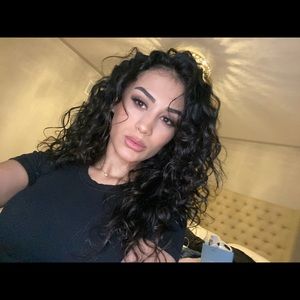 Meet your Posher, Sheila